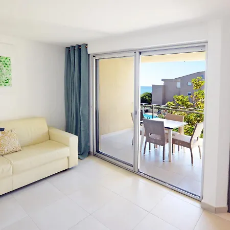 Mb4 Piscine By Interhome *