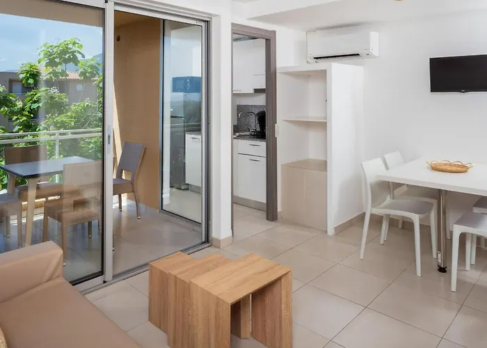 Mb4 Piscine By Interhome Apartmán